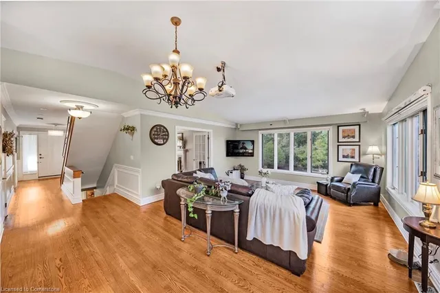 Additional image 8 of 428 Hendrie Ave