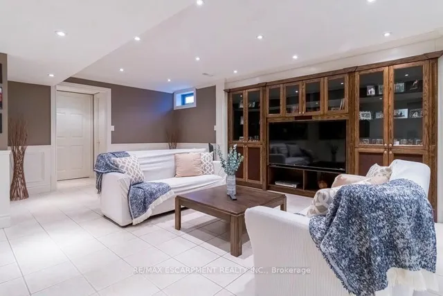 Additional image 37 of 2 Donnici Dr