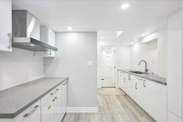 Additional image 35 of 1335 Rose Way