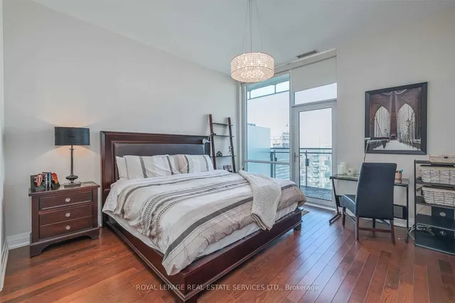 Additional image 20 of 80 John St Unit 4406