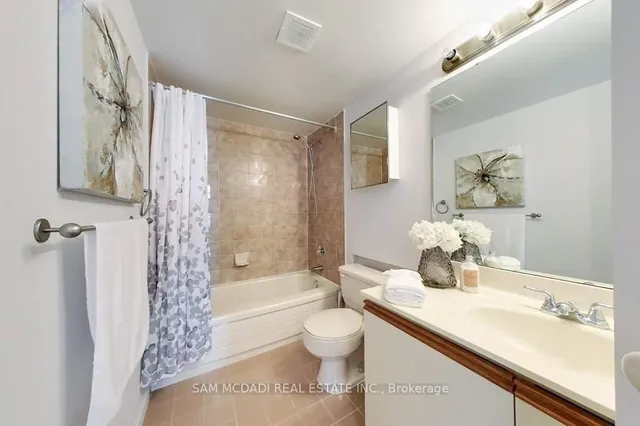 Additional image 17 of 55 Kingsbridge Garden Circ Unit 1411