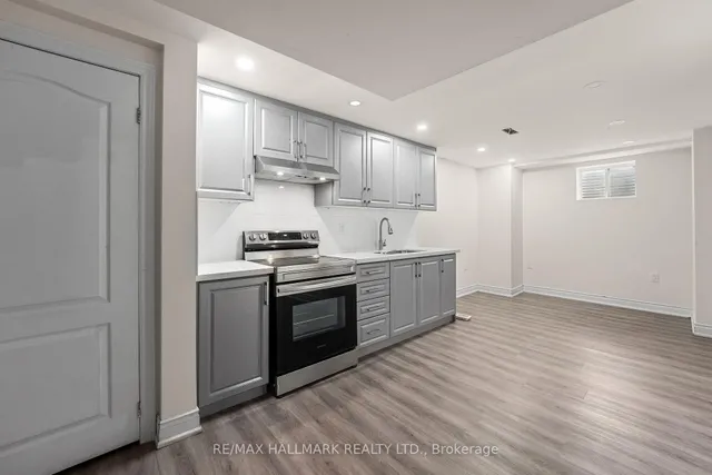 Additional image 22 of 134 Lemieux Crt