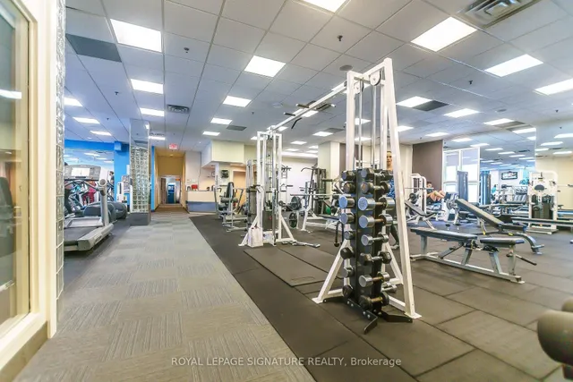 Additional image 28 of 99 Harbour Sq Unit 1812