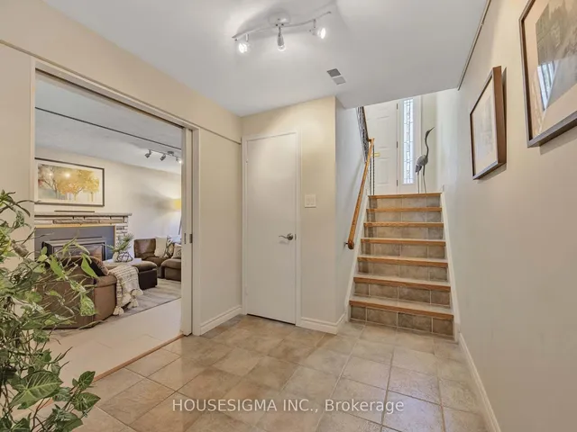 Additional image 26 of 24 Viamede Cres