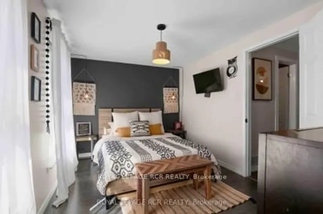 Additional image 16 of 46 Dearbourne Blvd Unit 32