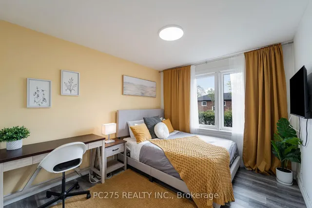 Additional image 26 of 67 Acton Ave