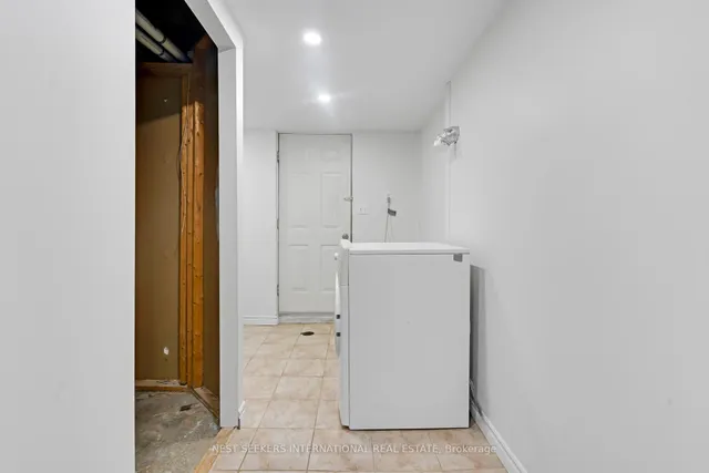 Additional image 26 of 7 Thirty Fifth St