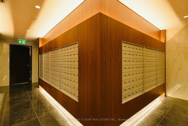 Additional image 3 of 17 Bathurst St Unit 1806