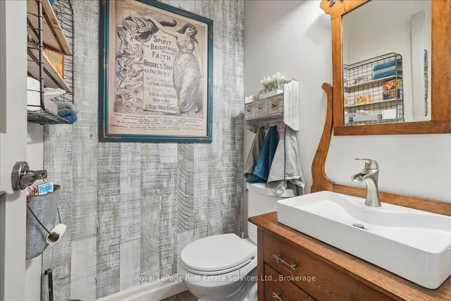 Additional image 19 of 1588 Kerns Rd Unit 6