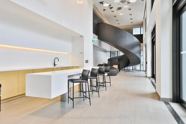 Additional image 4 of 1 Yorkville Ave Unit 4902