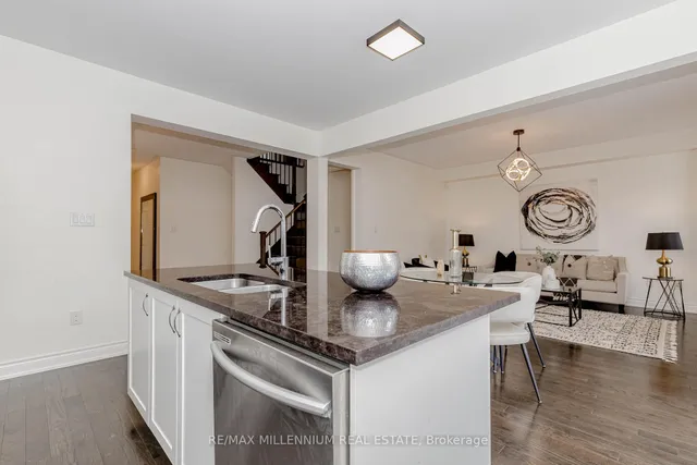 Additional image 16 of 1238 Bowell Cres