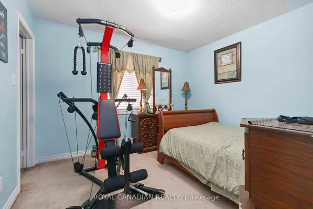 Additional image 25 of 24 Powell Dr