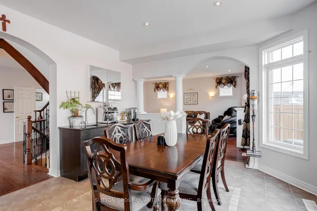 Additional image 15 of 49 Supino Cres