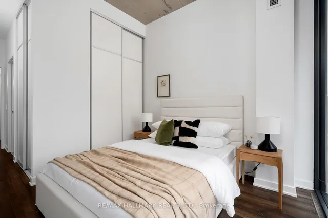 Additional image 22 of 8 Dovercourt Rd Unit 317