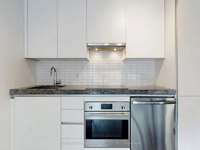 Additional image 15 of 629 King St Unit 410