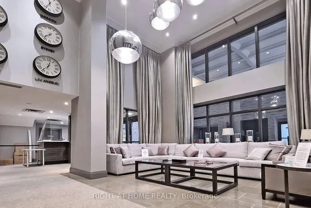 Additional image 8 of 35 Hayden St Unit 1216