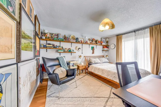 Additional image 17 of 19 Normajean Ave