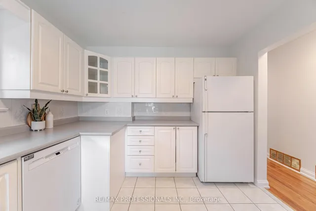 Additional image 14 of 36 Templar Dr