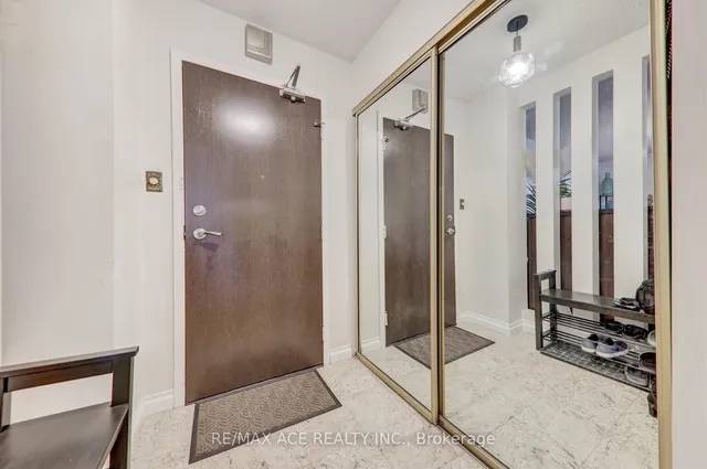 Additional image 7 of 2350 Bridletowne Circ Unit 1112