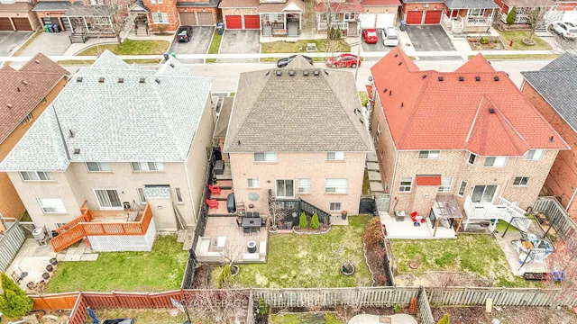 Additional image 31 of 23 Foxmere Rd