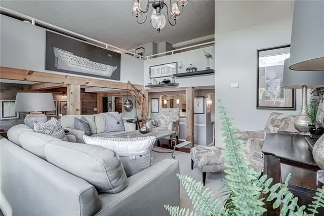 Additional image 19 of 50 MAIN St Unit 301