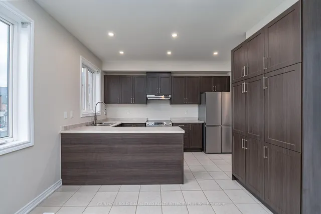 Additional image 9 of 7 Rabbit Run Way