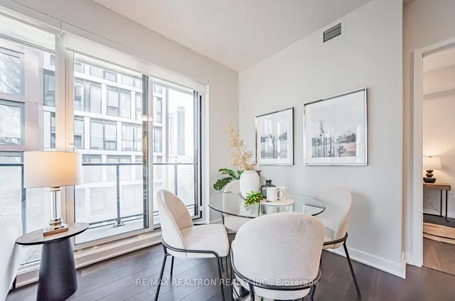 Additional image 32 of 115 Blue Jays Way Unit 2702