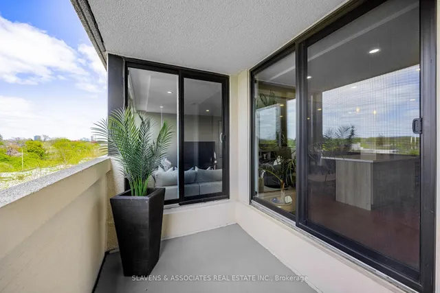 Additional image 21 of 360 Bloor St Unit 603