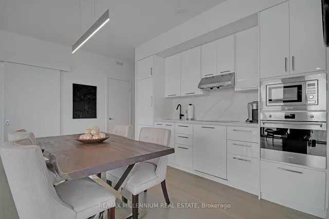 Additional image 20 of 12 York St Unit 5104