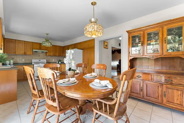 Additional image 4 of 77 Loons Call Cres