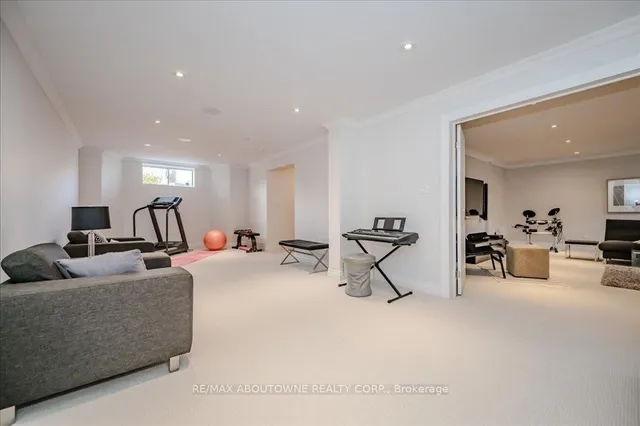 Additional image 38 of 8 Inverhuron Tr