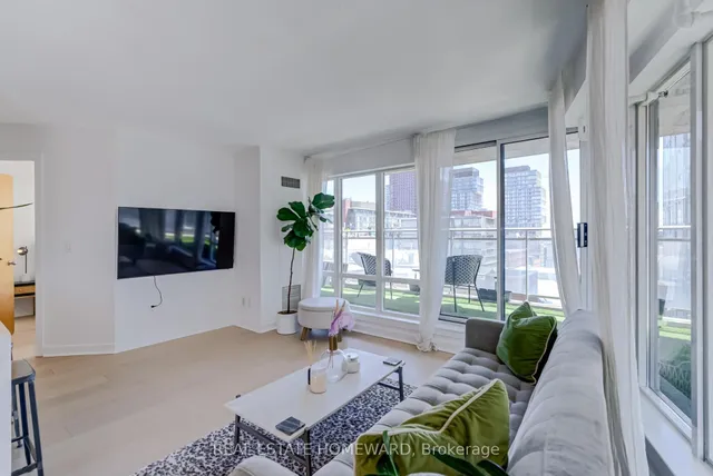 Additional image 5 of 255 Richmond St Unit 1004