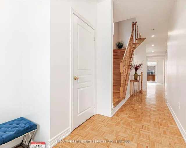 Additional image 6 of 10 Natronia Tr