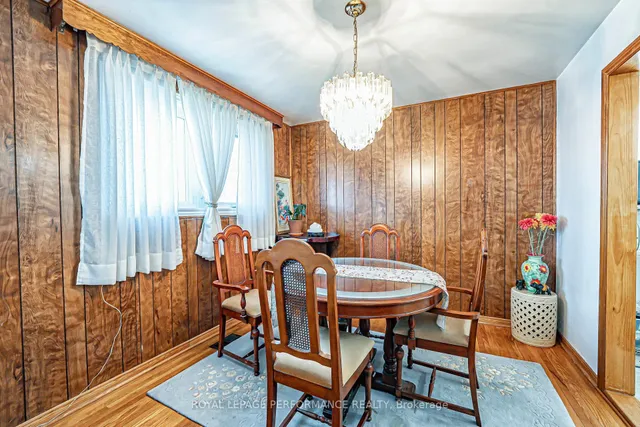 Additional image 8 of 18 Courtwright Rd