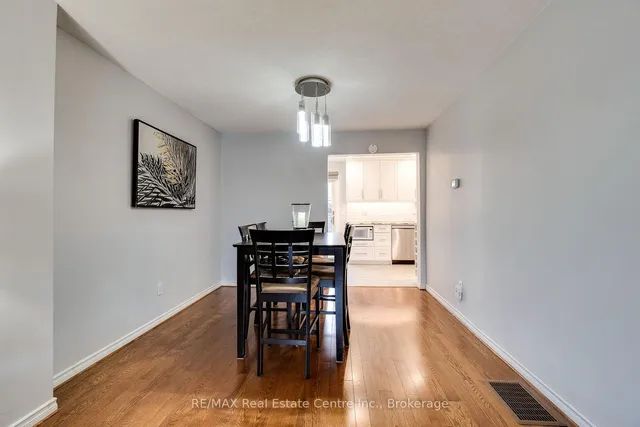 Additional image 16 of 775 Coulson Ave