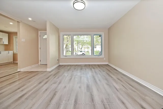 Additional image 10 of 73 Hickory Heights Cres