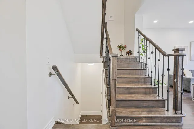 Additional image 21 of 27 Enclave Tr