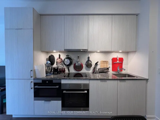 Additional image 6 of 158 Front St Unit 804