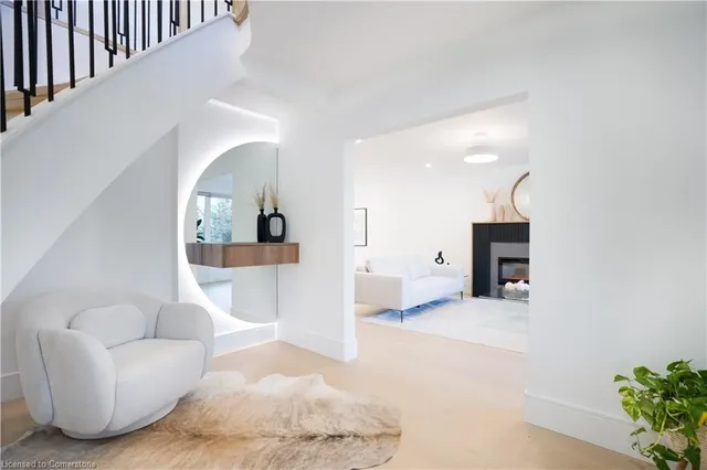 Additional image 4 of 2260 Britannia Rd