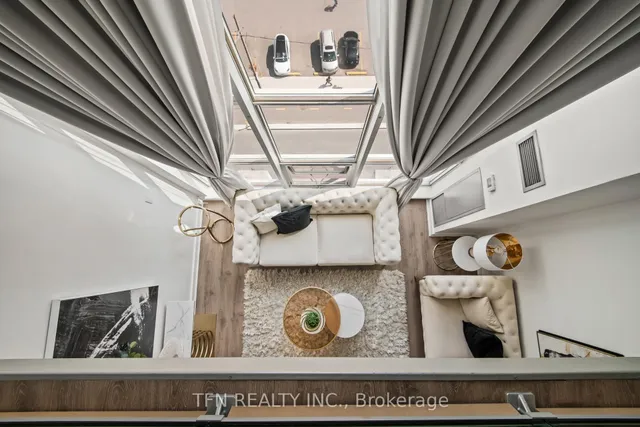 Additional image 30 of 36 Blue Jays Way Unit 918