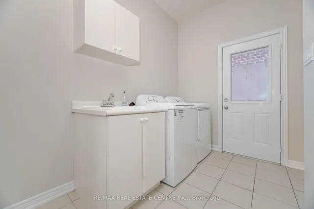 Additional image 48 of 18 Eltesoro St