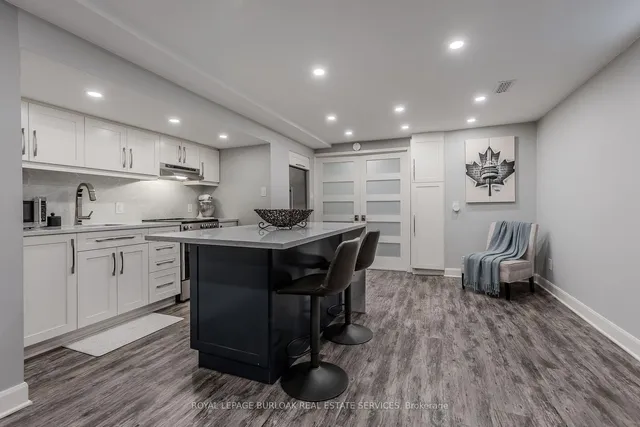 Additional image 30 of 1100 Dovercourt Ave