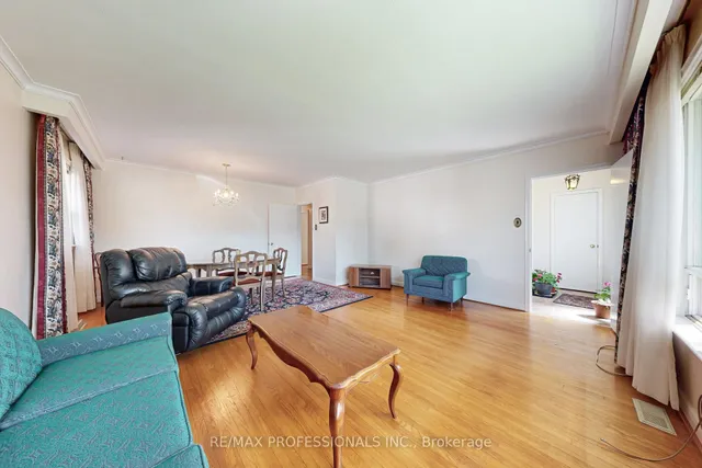 Additional image 12 of 26 Crane Ave