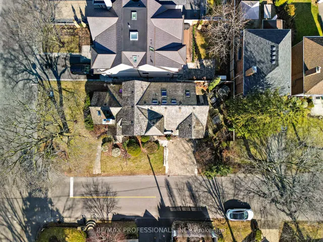 Additional image 46 of 231 Grenview Blvd