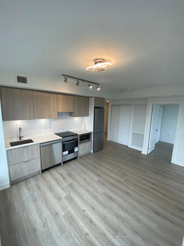 Additional image 3 of 395 Bloor St Unit 3607