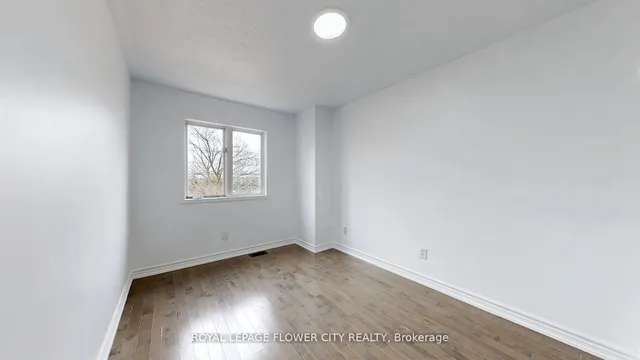 Additional image 24 of 101 Chipmunk Cres