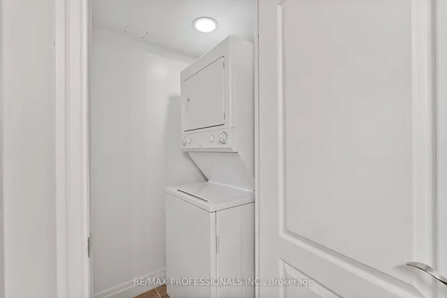 Additional image 29 of 2121 Lake Shore Blvd Unit 1004