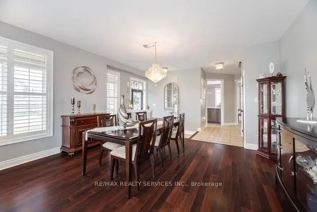 Additional image 18 of 17 Platform Cres