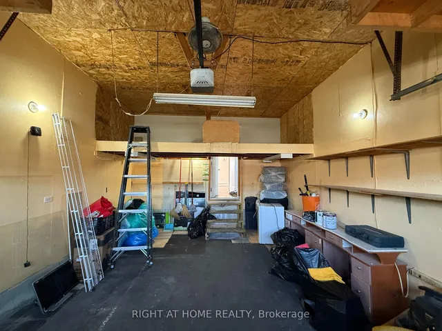 Additional image 34 of 54 Merganser Cres