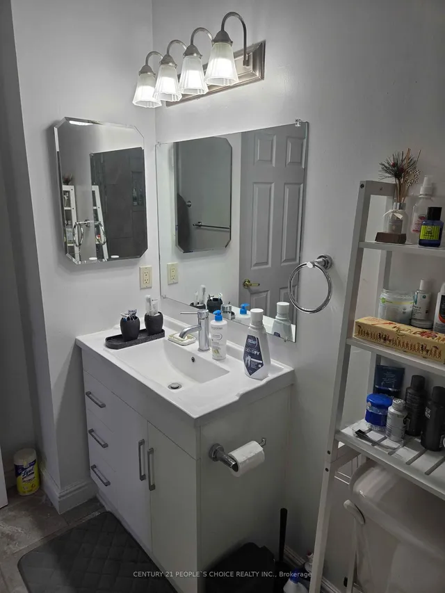 Additional image 21 of 2 Mangrove Rd